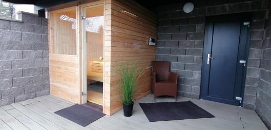 Venkovní panoramatická sauna